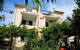 Apartments & Rooms Samohod